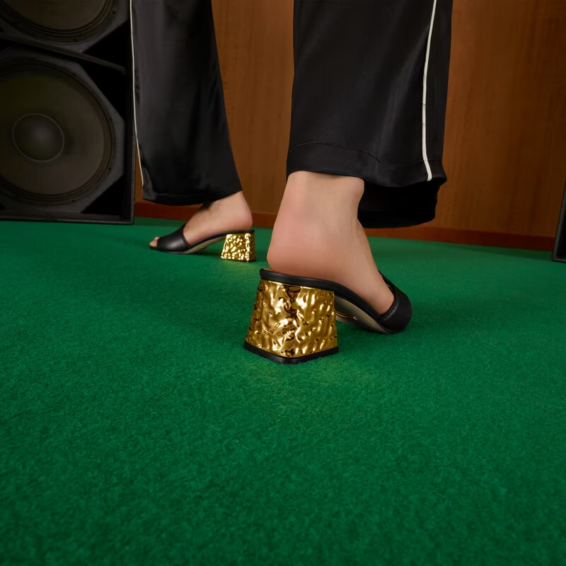 WOMEN'S INTERLOCKING G CUT-OUT SANDAL